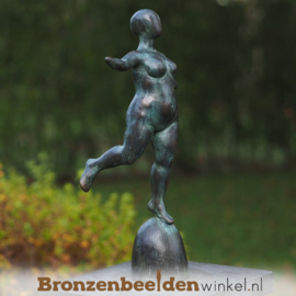 Dikke dames beeld als tuinbeeld BBW1301br