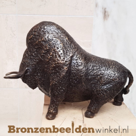 Bronzen beeld stier BBWFHST