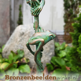 Bronzen kikkers op rietstengel BBW37284