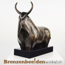 Bronzen stier beeld BBWFHAST1