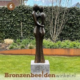 NR 6 | Herinnering overledene ''Liefdespaar tuinbeeld'' BBW0718br