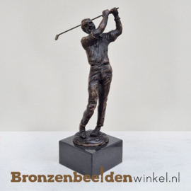 Beeldje "De golfer" BBW002br46