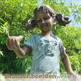 Bronzen meisje met vogel als tuinbeeld BBW0817br
