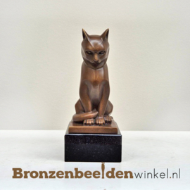 Bronzen beeld kat op sokkel BBW12667