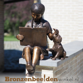 Bronzen lezend meisje met hondje BBW810-1