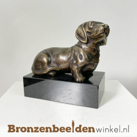 Hondenbeeldje "De teckel "Groot" BBW043br04