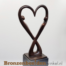 Bruiloft kado "Oneindige Liefde" op sokkel BBW007br18OS