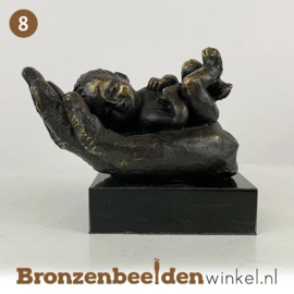 NR 8 | Eerste Moederdag cadeau "Baby op hand" BBW007br20