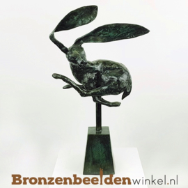 Sculptuur "Springende Haas" BBW009br01