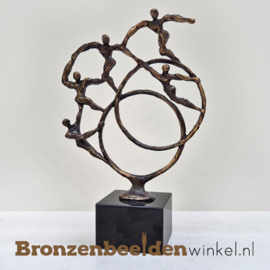 Vriendschap beeldje "Steun voor elkaar (5 pers)" BBW004br34-5