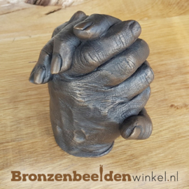 BRONZEN GEVOUWEN HANDEN OP MAAT