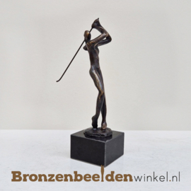 Beeldje "De golfspeelster" BBW004br51