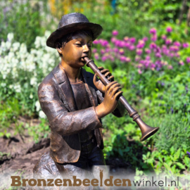 Fluit spelende jongen als tuinbeeld BBW0603br
