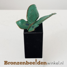 Vlinder beeldje op sokkel BBW20366os