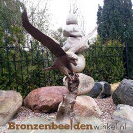 Tuinbeeld adelaar brons BBW0389br