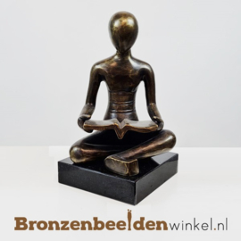 Sculptuur "De Lezer" BBW13778