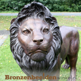 Tuinbeeld bronzen leeuwen beelden BBW1048