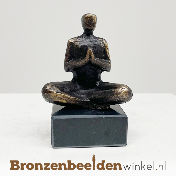 Beroepen beeldje "Yoga leraar of  yoga lerares"  BBW23bp50
