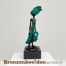 Afrikaans beeld "Bemind" 26 cm BBWST11MD25