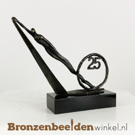 TOP 25 jaar in dienst cadeau "De mijlpaal met jaartal"