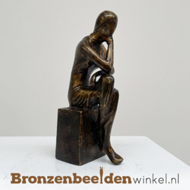 UITVERKOOP "Nadenkend meisje" blf2332