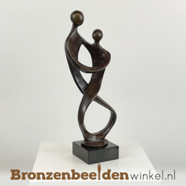 Afrikaans sculptuur  "Omkijken naar elkaar" BBW007br35