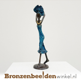 Afrikaans beeld "Nasha" 24 cm BBWST19MD25