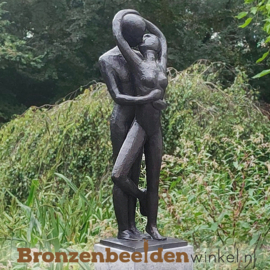 Tuinbeeld "Kussend Paar" BBW1037