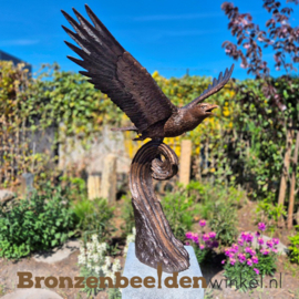 Tuinbeeld adelaar brons BBW1574