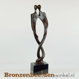 Afrikaans sculptuur "In gedachten bij elkaar" BBW007br30