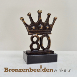 TOP cadeau 80e verjaardag "Kroonjaar 80" beeldje