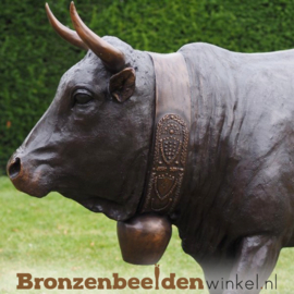 Groot koeien beeld in brons BBW47346