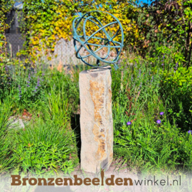 Moderne zonnewijzer van brons op basalt sokkel BBW0107basalt