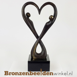 Sculptuur "Oneindige Liefde" BBW007br18