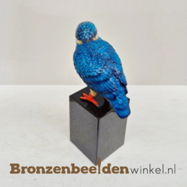 Beeld ijsvogel in gepatineerd brons op sokkel BBW1539c