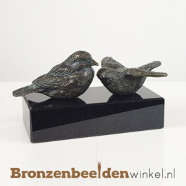 Twee vogelbeeldjes in licht abstracte vorm BBW18653br