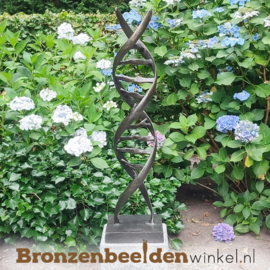 Tuinbeeld "DNA streng" in brons BBW2734br