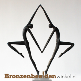 Kunst beeld "Dansend Paar" voor in huis BBW005br57
