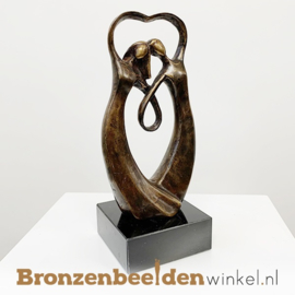 Bronzen beeldje "Hart voor Elkaar" BBW001br07