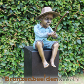 Bronzen visser als tuinbeeld BBW1819br