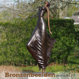 Tuin kunst vrouw beeld "Martine" BBW91240