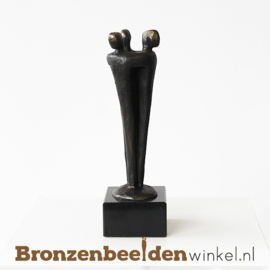 Kunst beeldje "Omarming" BBW004br17