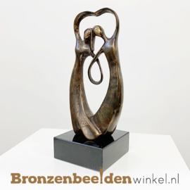 NR 4 | Bronzen beeld Utrecht "Hart voor Elkaar" BBW001br07