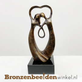 Bronzen beeldje "Hart voor Elkaar" BBW001br07