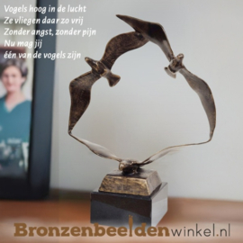 Gedenkbeeldje "Zo vrij als een vogel" in brons BBW824br35