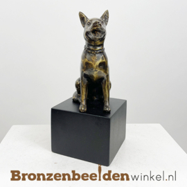 Kleine urn hond "De herder" BBW043br21as