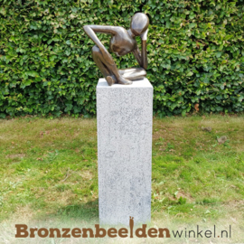 Figuratief tuinbeeld "De Dagdromer" BBW91232br