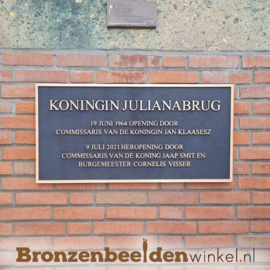 PLAQUETTE KONINGIN JULIANABRUG KATWIJK IN OPDRACHT