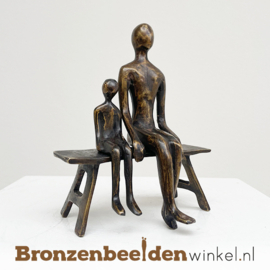 Beeldje vader met zoon BBW001br74