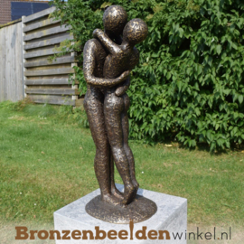 Bronzen liefdespaar tuinbeeld BBW1728br